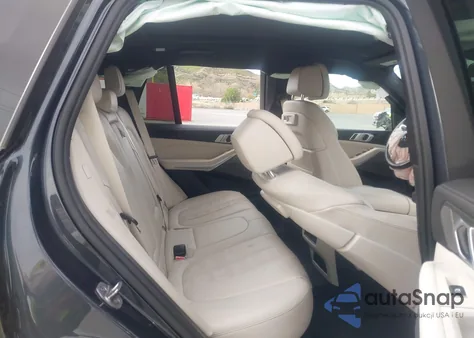 2021 BMW X5 M50I z USA, uszkodzony, nr VIN 5UXJU4C0XM9H23630